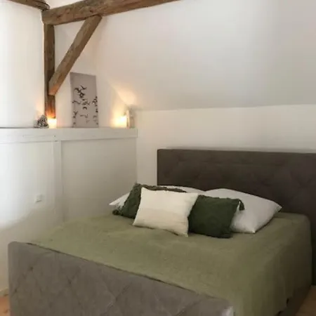 Ferienhaus „uff'm Woikeller“ Holiday home *